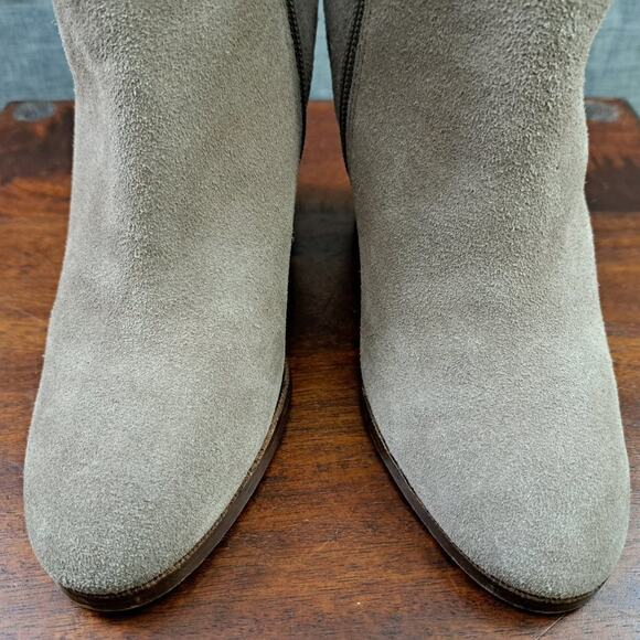 Coach Hewes Tan Suede Ankle Boots Heels Sz 6B - Picture 11 of 13